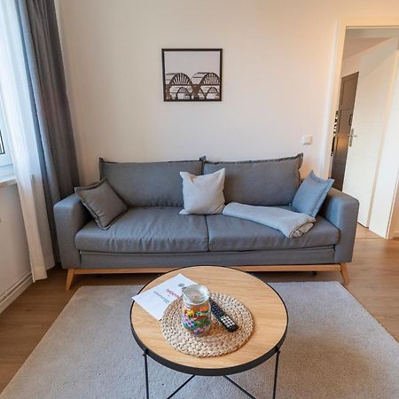 Rr - Stylish Apartment 50Qm - Wifi - Washer - Tv Magdeburg Dış mekan fotoğraf